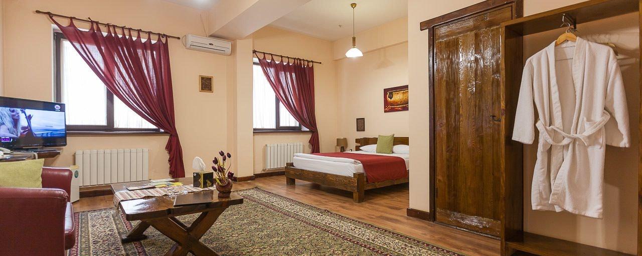 Saraishyq Hotel Αλμάτι Εξωτερικό φωτογραφία