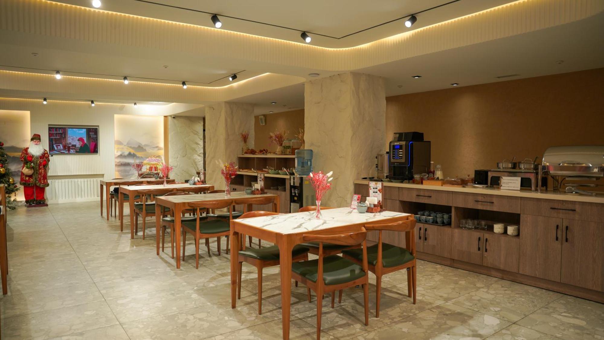 Saraishyq Hotel Αλμάτι Εξωτερικό φωτογραφία
